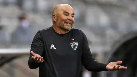 Sampaoli não pretendia contar com Hulk no Atlético