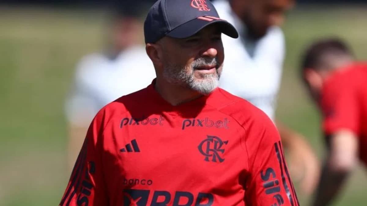 Sampaoli marca treino do Flamengo para dia do jogo com Maringá