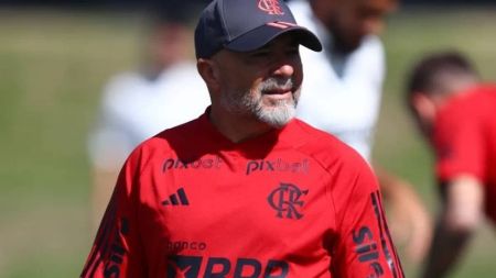 Sampaoli quer fazer ajustes na equipe antes do jogo com Maringá