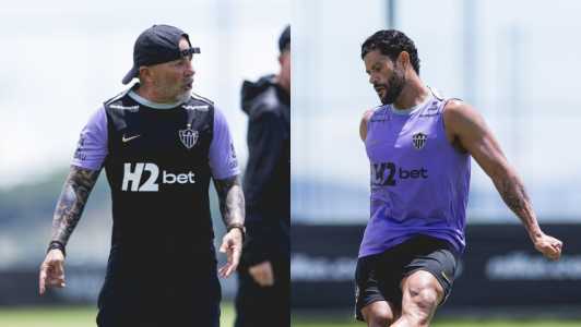Jorge Sampaoli e Hulk durante treino no Atlético em 2026