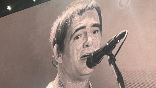 Samuel Rosa faz discurso emocionado