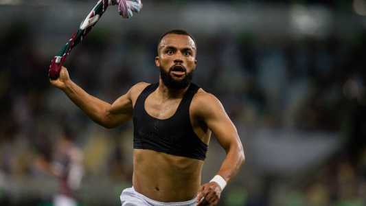 Samuel Xavier foi o heroi da classificação do Fluminense
