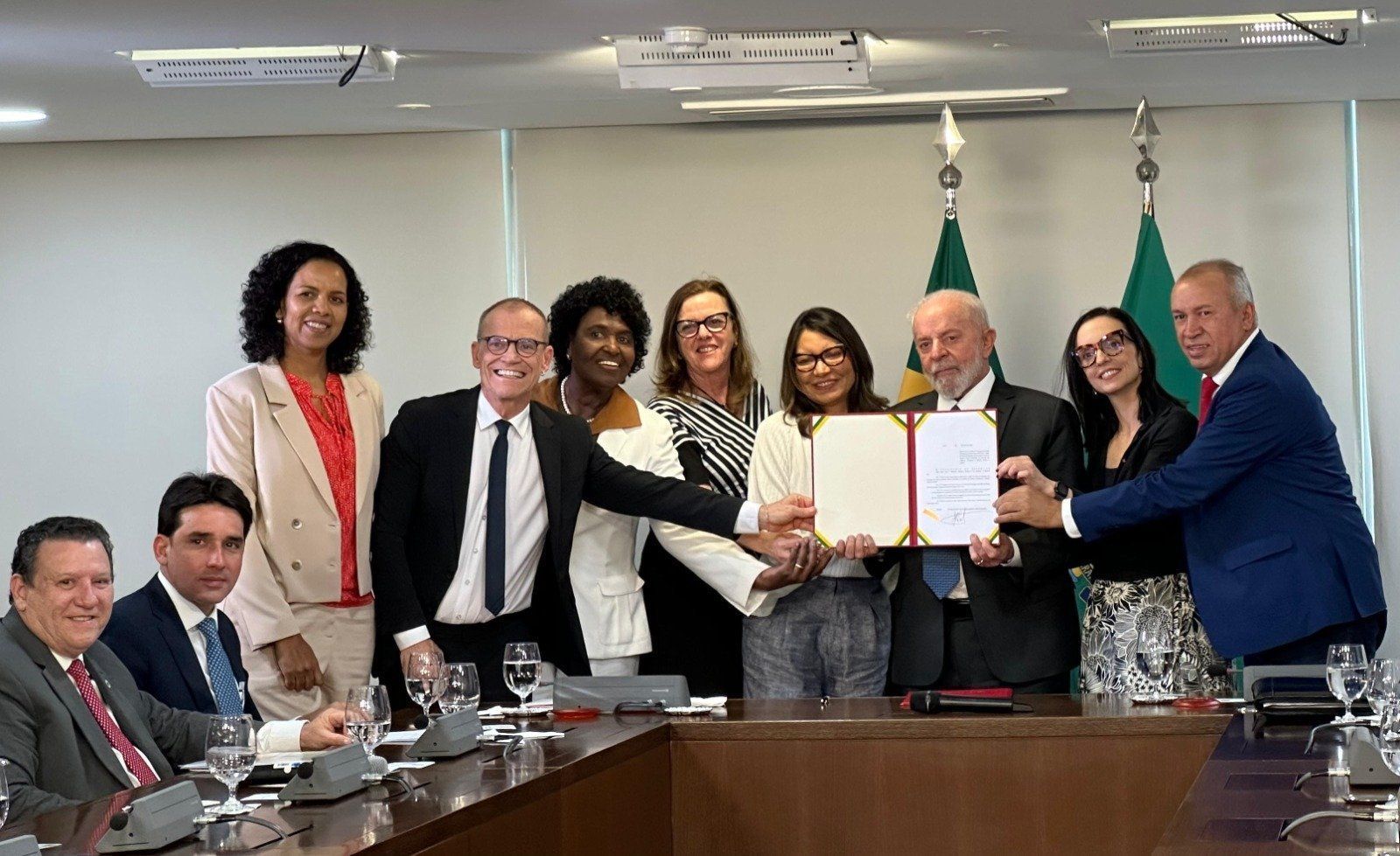 Lula sanciona lei que preserva identidade de vítima de violência doméstica e familiar