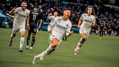 Sánchez marcou um dos gols da vitória do Olympique de Marselha