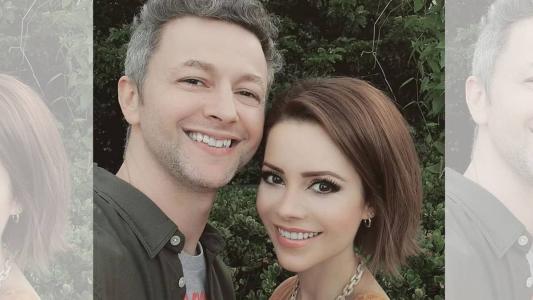 Sandy e Lucas Lima cantam juntos música durante show da cantora em Lisboa, Portugal