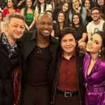 Lucas Lima se emocionou ao cantar com Sandy no 'Altas Horas', da TV Globo; saiba bastidores da gravação