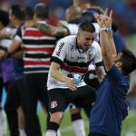 Santa Cruz arranca empate do América-RN e garante acesso à Série C