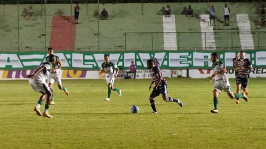 Santa Cruz foi derrotado de virada pelo Sousa