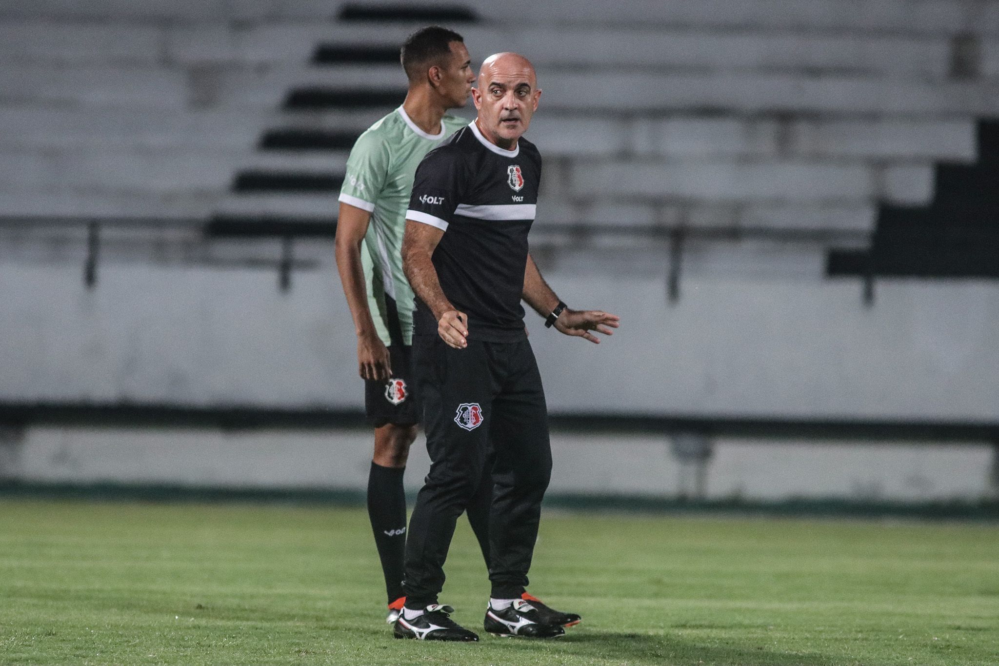 Empolgado com SAF, Santa Cruz enfrenta Petrolina pelo Pernambucano