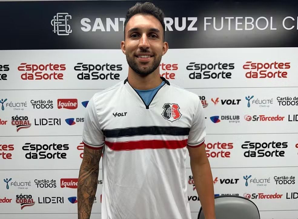 Sem calendário, Santa Cruz empresta dois jogadores ao Náutico