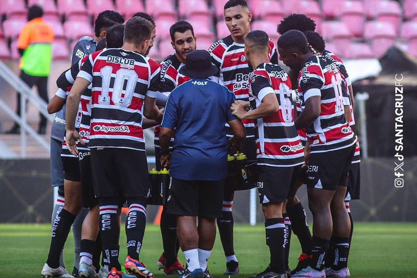Pernambucano: líder, Santa Cruz garante semifinal; Náutico e Sport jogam quartas