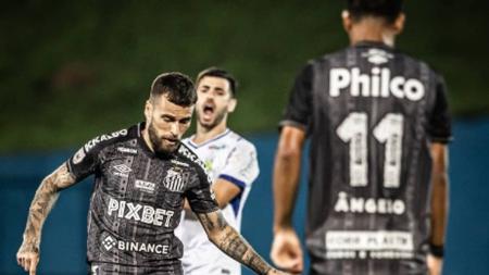 Santo André e Santos ficaram no 1 a 1 nesta quinta-feira (16)