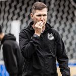 Santos: Paulo Turra comemora vitória sobre o Goiás e exalta jogadores