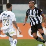 Santos abre dois, mas cede primeiro empate do líder Botafogo no Brasileiro