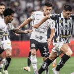 Santos empata no final contra Corinthians em 'clássico do desespero'