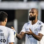 Messias justifica derrota do Santos por primeiro tempo “bem abaixo”