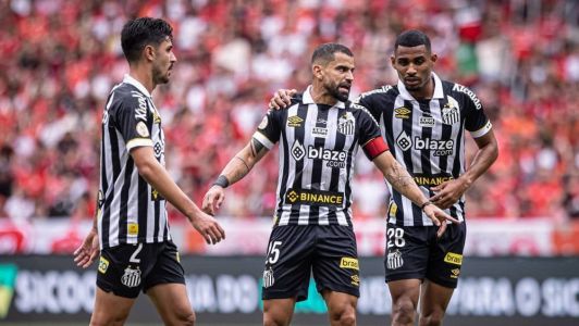 Santos foi goleado por 7 a 1 pelo Internacional nesse domingo (22)