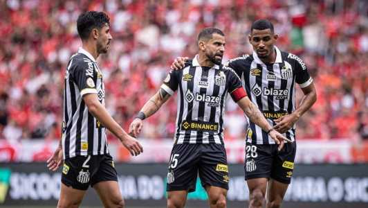Santos foi goleado por 7 a 1 pelo Internacional nesse domingo (22)