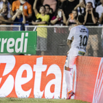 Com show de Neymar, Santos vence Inter de Limeira e avança no Paulista