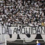 Santos consegue efeito suspensivo para ter público na Vila Belmiro