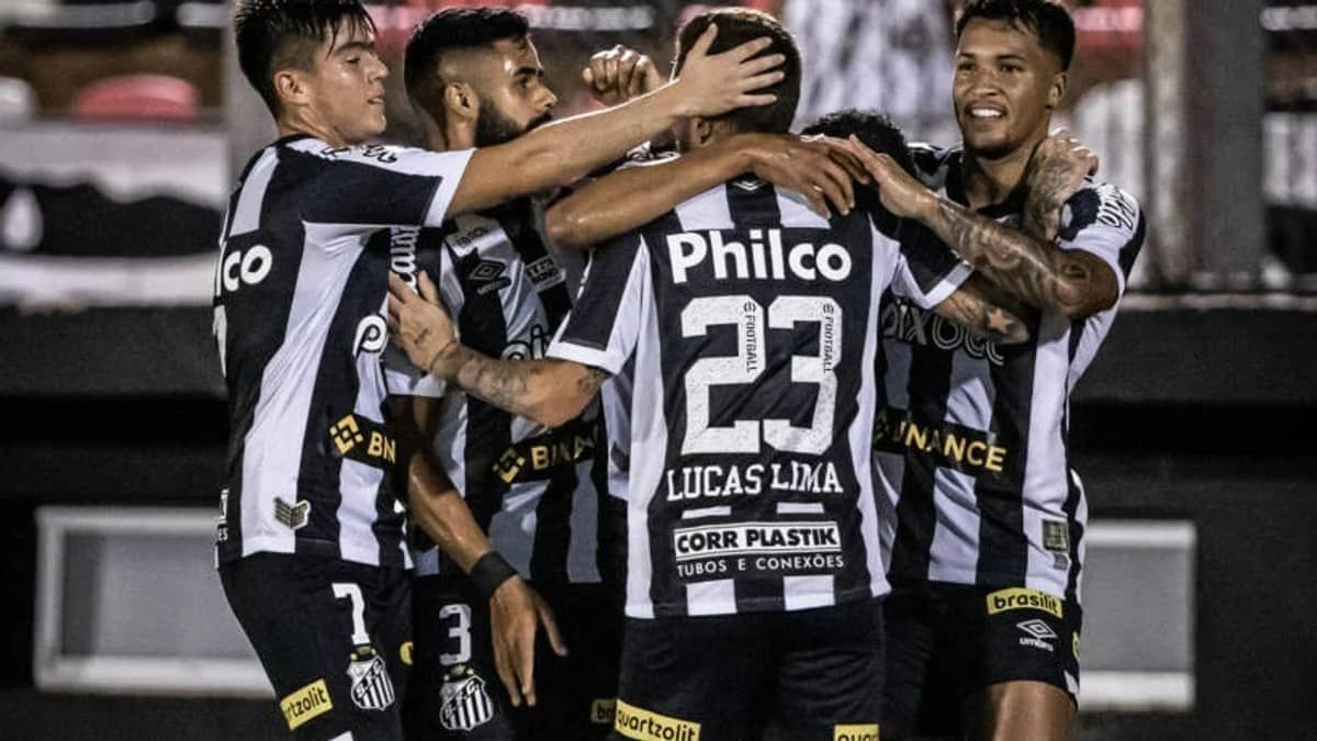 Santos vence Botafogo-SP e encaminha classificação na Copa do Brasil