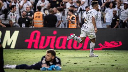 Santos venceu o Grêmio de virada