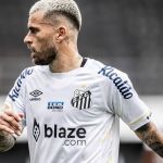 Santos x Botafogo: veja escalações pelo Campeonato Brasileiro