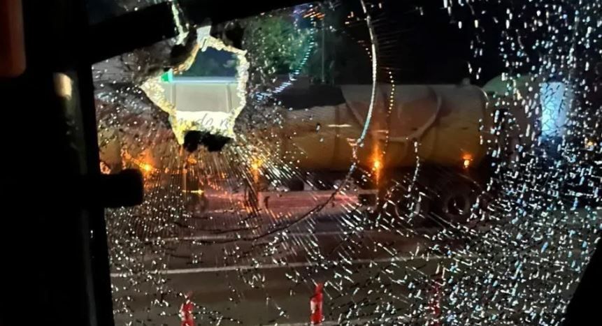Ônibus do Santos é atacado após terceira derrota consecutiva na Série B