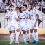 Com um jogador a mais, Santos cede empate para Mirassol no fim