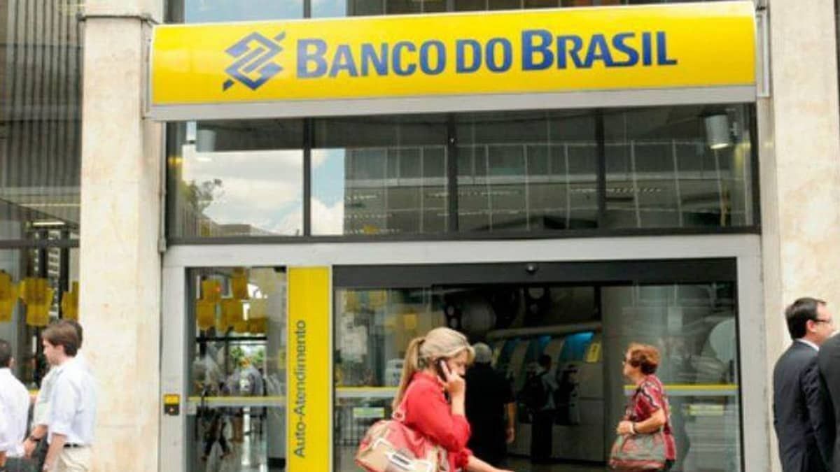 Inscrições para concurso do Banco do Brasil terminam nesta sexta-feira 