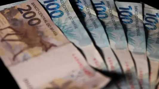 São contemplados ainda 5.761.117 contribuintes não prioritários que entregaram a declaração até o dia 23 de março