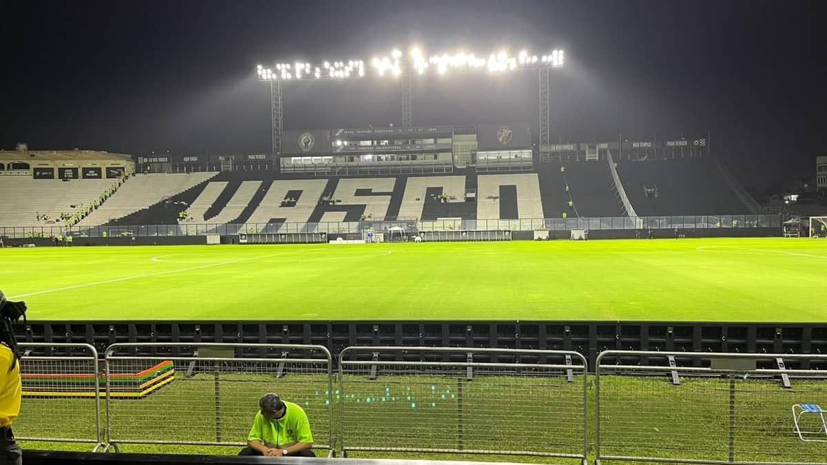 Vasco x Fortaleza: times estão escalados para jogo pelo Brasileiro