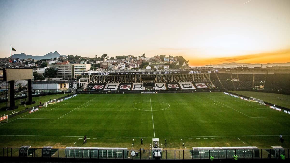 Vasco assina termo de ajustamento com MPRJ e São Januário será liberado para torcida