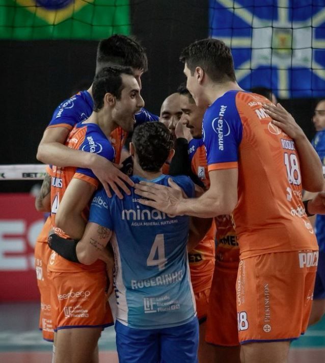Vôlei: São José bate Araguari de virada e assume liderança da Superliga