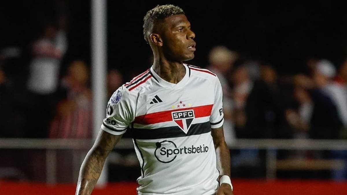 São Paulo: Arboleda passa por exames e é dúvida para final da Copa do Brasil