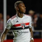 São Paulo: Arboleda passa por exames e é dúvida para final da Copa do Brasil