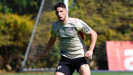 São Paulo fecha preparação contra Palmeiras na Copa do Brasil com desfalques; Calleri deve jogar