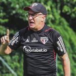 São Paulo finaliza preparação e viaja sem destaque para o Rio