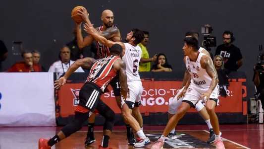 São Paulo lidera a série por 1 a 0
