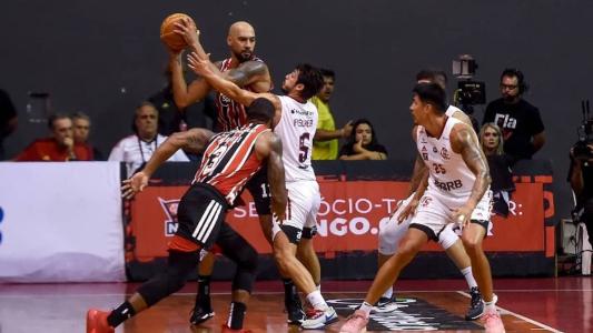 São Paulo lidera a série por 1 a 0