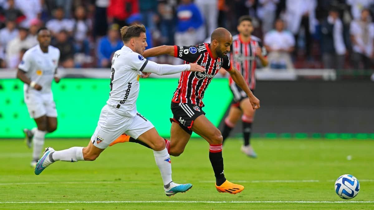 São Paulo marca no fim, mas é derrotado pela LDU na Sul-Americana