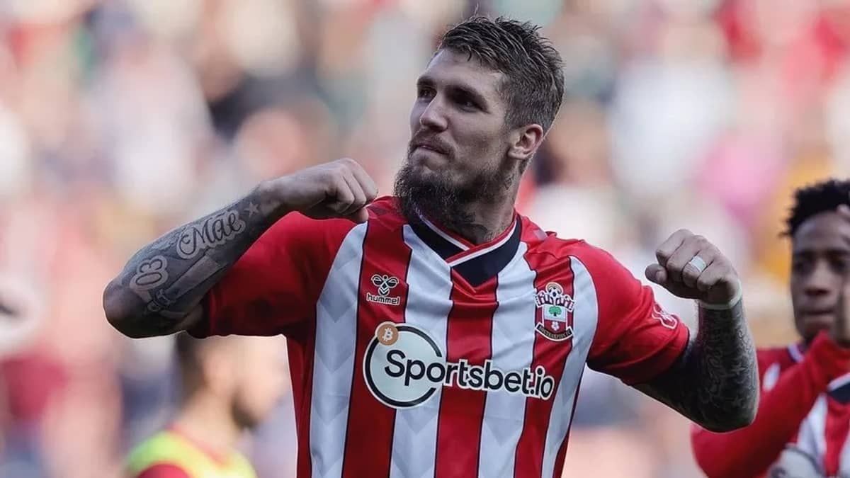 São Paulo observa possível venda de Lyanco na Inglaterra