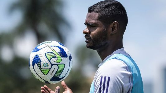 São Paulo prepara retorno de Nikão, em baixa no Cruzeiro
