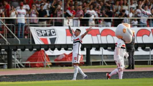 São Paulo recebe um Bahia pressionado pelo Campeonato Brasileiro; saiba tudo