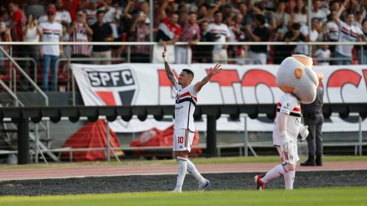São Paulo recebe um Bahia pressionado pelo Campeonato Brasileiro; saiba tudo