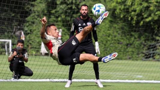 São Paulo reencontra rival argentino