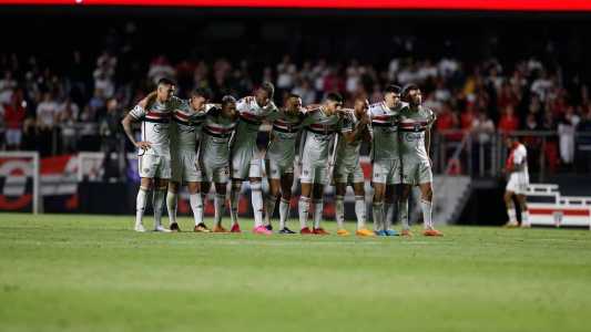 São Paulo respeita pedido de Dorival e não vende joias na janela