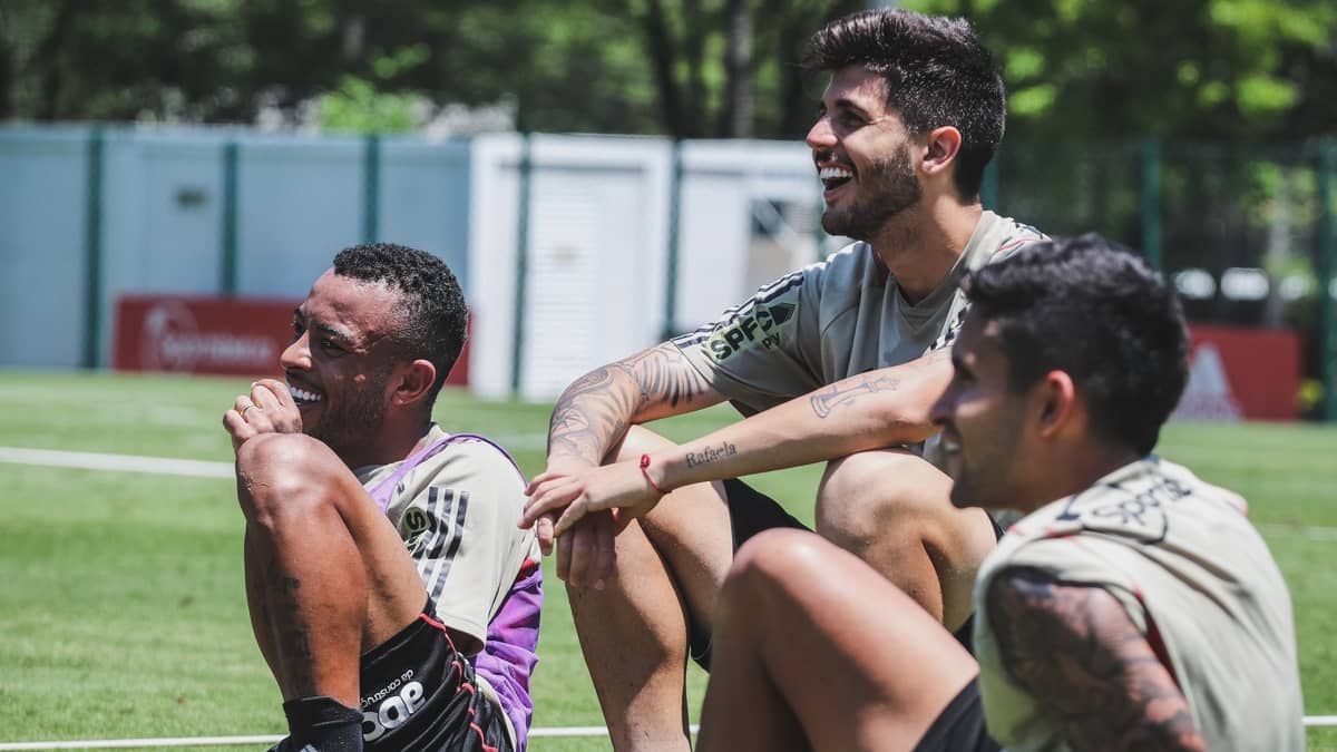 São Paulo se apresenta sem convocados e desfalque de estrela
