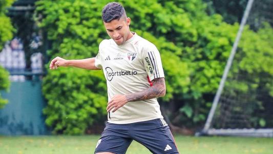 São Paulo terá mudança no ataque em time repleto de desfalques contra Goiás