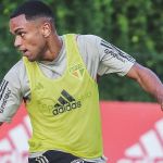 São Paulo treina com baixas de Calleri e Pablo Maia